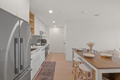 Photo 7 at 103 - 333 St. Davids Avenue, Lower Lonsdale, North Vancouver