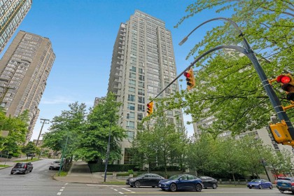 Photo 11 at 805 - 1420 W Georgia Street, West End VW, Vancouver West