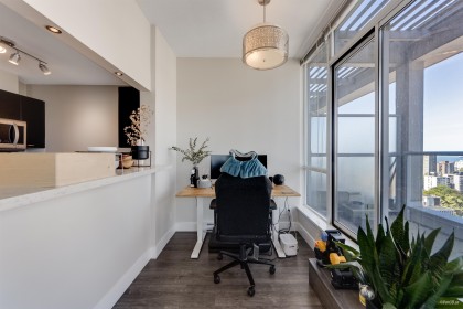 Photo 9 at 2204 - 1420 W Georgia Street, West End VW, Vancouver West