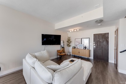 Photo 4 at 2204 - 1420 W Georgia Street, West End VW, Vancouver West