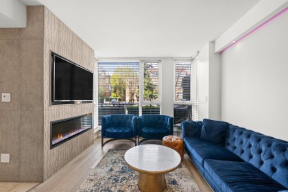 Photo 2 at 1028 Cambie Street, Yaletown, Vancouver West