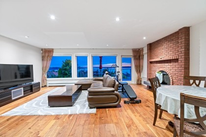 Photo 10 at 2272 Nelson Avenue, Dundarave, West Vancouver