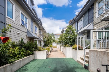 Photo 2 at 7887 French Street, Marpole, Vancouver West