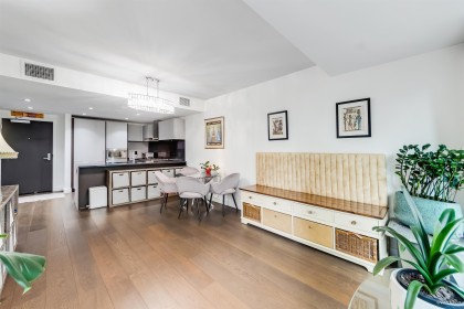 Photo 7 at 305 - 1571 W 57th Avenue, South Granville, Vancouver West