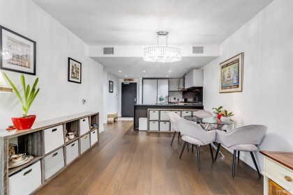 Photo 8 at 305 - 1571 W 57th Avenue, South Granville, Vancouver West