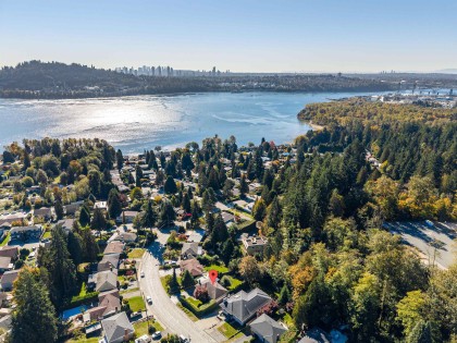 Photo 9 at 799 Plymouth Drive, Windsor Park NV, North Vancouver