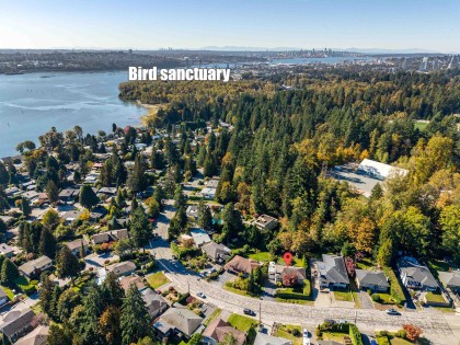 Photo 8 at 799 Plymouth Drive, Windsor Park NV, North Vancouver