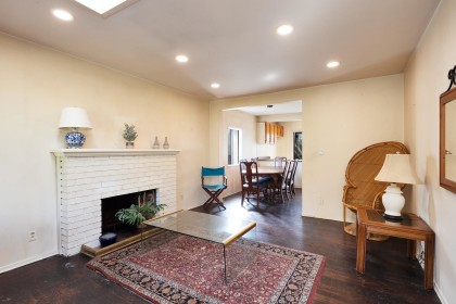 Photo 8 at 445 W Queens Road, Upper Lonsdale, North Vancouver