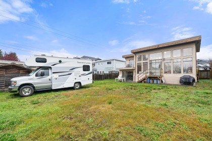 Photo 32 at 741 E 14th Street, Boulevard, North Vancouver