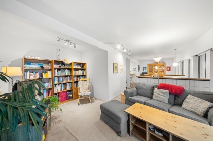 Photo 5 at 741 E 14th Street, Boulevard, North Vancouver