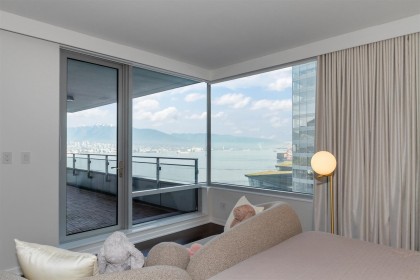 Photo 12 at 1902 - 1169 W Cordova Street, Coal Harbour, Vancouver West