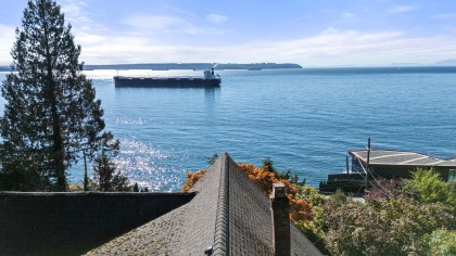 Photo 11 at 3721 Sunset Lane, West Bay, West Vancouver