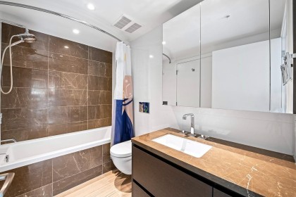 Photo 27 at 602 - 1561 W 57th Avenue, South Granville, Vancouver West