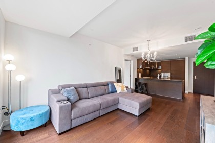 Photo 15 at 602 - 1561 W 57th Avenue, South Granville, Vancouver West