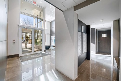 Photo 8 at 602 - 1561 W 57th Avenue, South Granville, Vancouver West