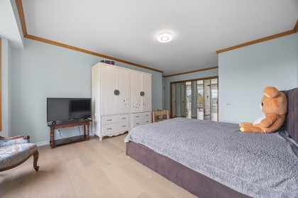 Photo 12 at 96 Bonnymuir Drive, Glenmore, West Vancouver