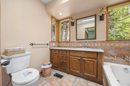 Photo 22 at 96 Bonnymuir Drive, Glenmore, West Vancouver