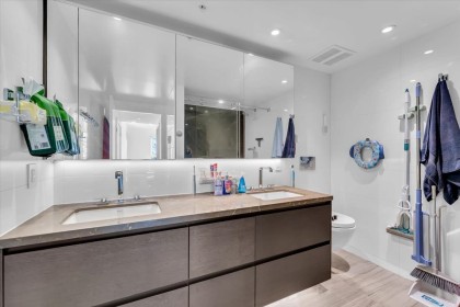 Photo 20 at 607 - 1571 W 57th Avenue, South Granville, Vancouver West