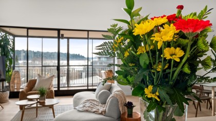 Photo 2 at 401 - 475 13th Street, Ambleside, West Vancouver