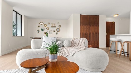 Photo 4 at 401 - 475 13th Street, Ambleside, West Vancouver