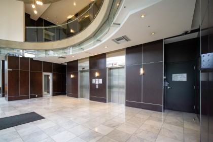 Photo 7 at 302 - 588 Broughton Street, Coal Harbour, Vancouver West