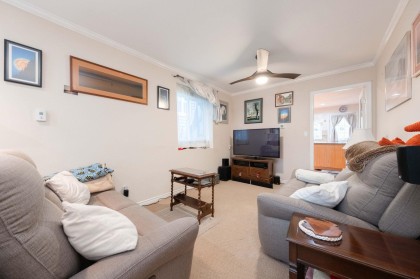 Photo 5 at 628 E 21st Street, Boulevard, North Vancouver