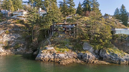 Photo 3 at 6648 Marine Drive, Whytecliff, West Vancouver
