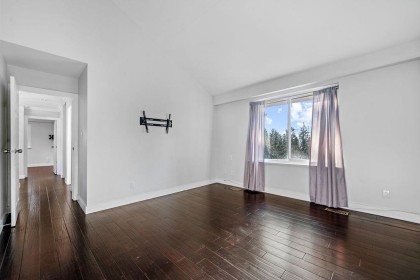 Photo 20 at 271 Montroyal Boulevard, Upper Delbrook, North Vancouver