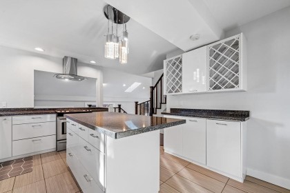 Photo 15 at 271 Montroyal Boulevard, Upper Delbrook, North Vancouver