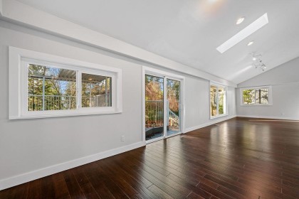 Photo 11 at 271 Montroyal Boulevard, Upper Delbrook, North Vancouver