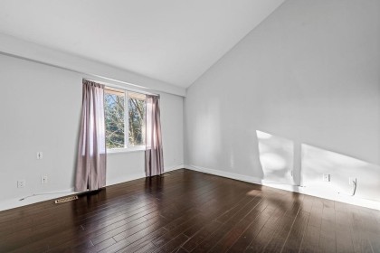 Photo 19 at 271 Montroyal Boulevard, Upper Delbrook, North Vancouver