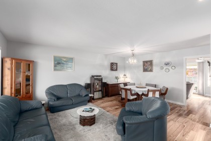 Photo 7 at 5 - 3634 Garibaldi Drive, Roche Point, North Vancouver