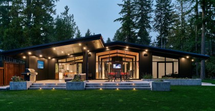 Photo 1 at 2409 Windridge Drive, Seymour NV, North Vancouver