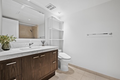 Photo 23 at 493 Broughton Street, Coal Harbour, Vancouver West