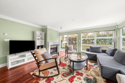 Photo 3 at 104 - 2815 Yew Street, Kitsilano, Vancouver West