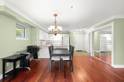 Photo 8 at 104 - 2815 Yew Street, Kitsilano, Vancouver West