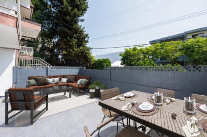 Photo 1 at 3 - 135 W 21st Street, Central Lonsdale, North Vancouver