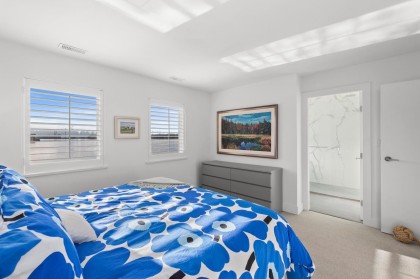 Photo 13 at 20 - 415 W Esplanade, Lower Lonsdale, North Vancouver