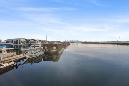 Photo 22 at 20 - 415 W Esplanade, Lower Lonsdale, North Vancouver