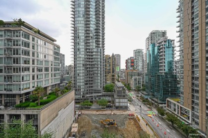 Photo 10 at 1009 - 1289 Hornby Street, Downtown VW, Vancouver West