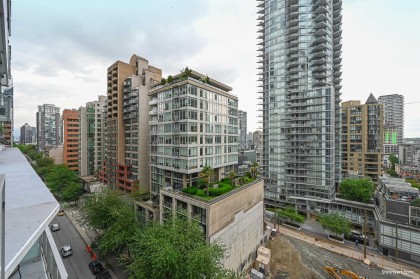 Photo 11 at 1009 - 1289 Hornby Street, Downtown VW, Vancouver West