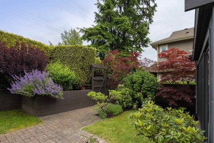 Photo 5 at 1915 Chesterfield Avenue, Central Lonsdale, North Vancouver
