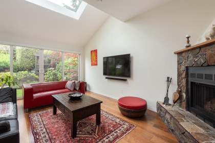 Photo 10 at 1915 Chesterfield Avenue, Central Lonsdale, North Vancouver