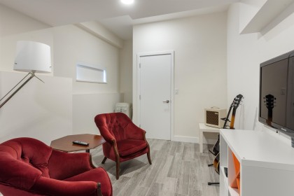 Photo 21 at 1915 Chesterfield Avenue, Central Lonsdale, North Vancouver