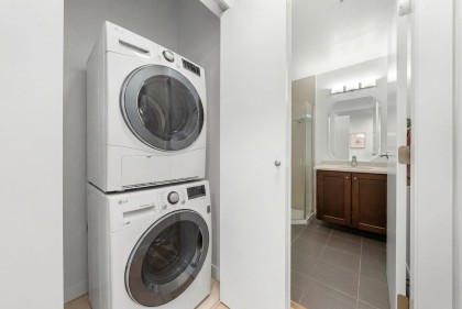 Photo 12 at 1805 - 928 Richards Street, Yaletown, Vancouver West