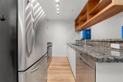 Photo 5 at 1805 - 928 Richards Street, Yaletown, Vancouver West