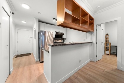 Photo 4 at 1805 - 928 Richards Street, Yaletown, Vancouver West