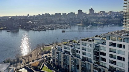 Photo 13 at 1705 - 1228 Marinaside Crescent, Yaletown, Vancouver West