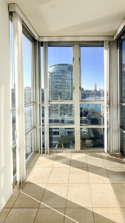 Photo 16 at 1705 - 1228 Marinaside Crescent, Yaletown, Vancouver West