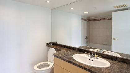 Photo 15 at 1705 - 1228 Marinaside Crescent, Yaletown, Vancouver West